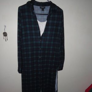 Women’s casual overthrow